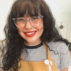 Meet your Posher, Brit